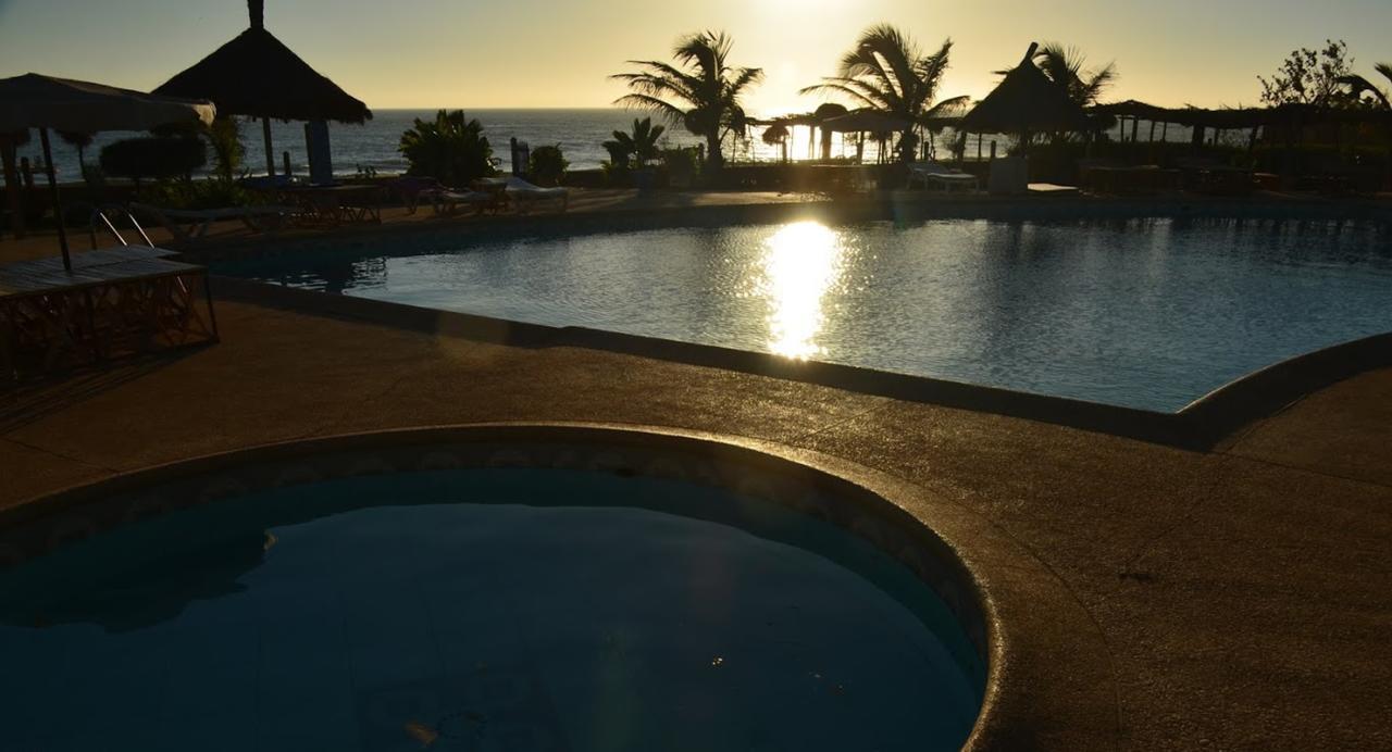 Terre D'Afrique Hotel Popenguine Esterno foto