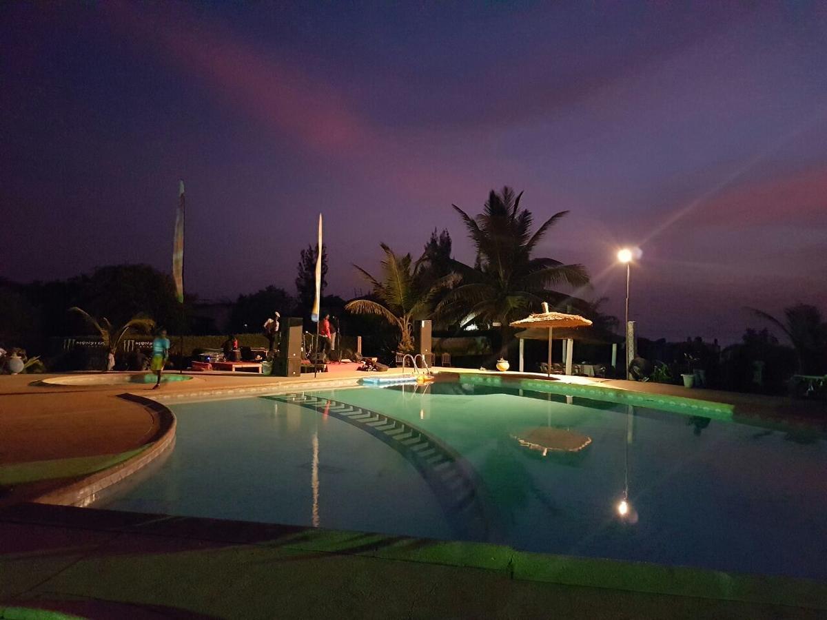 Terre D'Afrique Hotel Popenguine Esterno foto