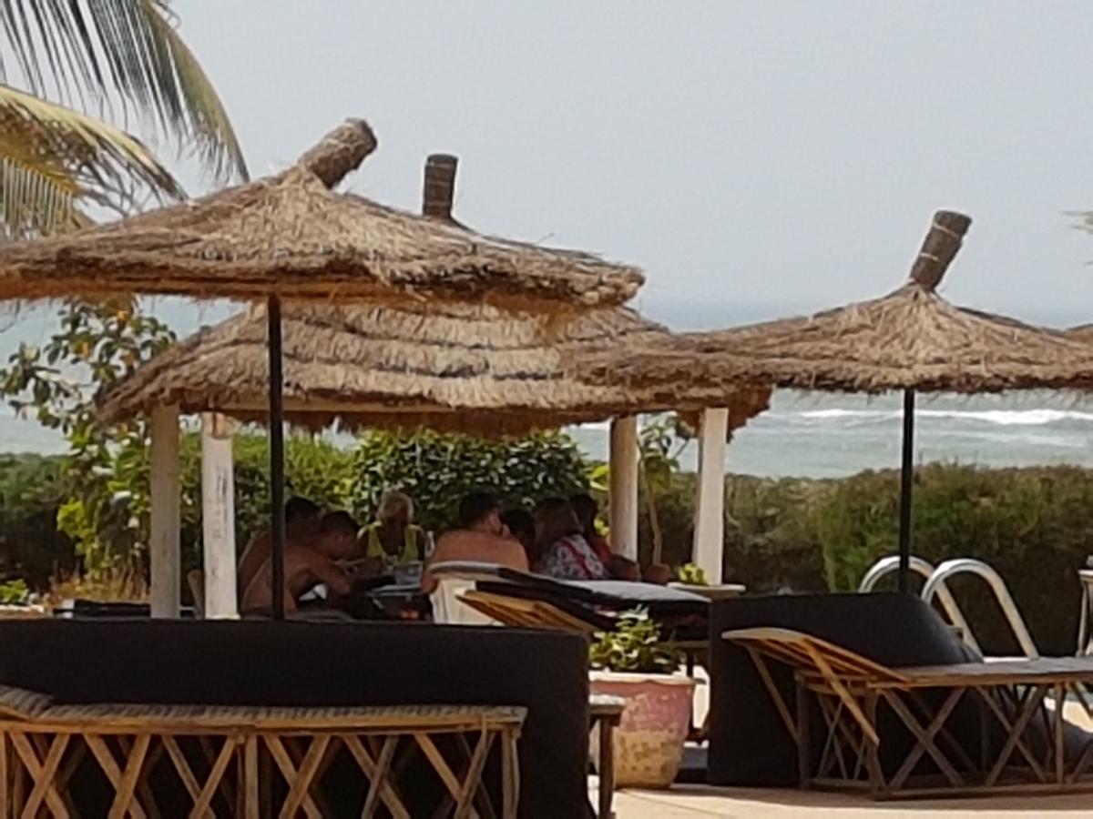 Terre D'Afrique Hotel Popenguine Esterno foto