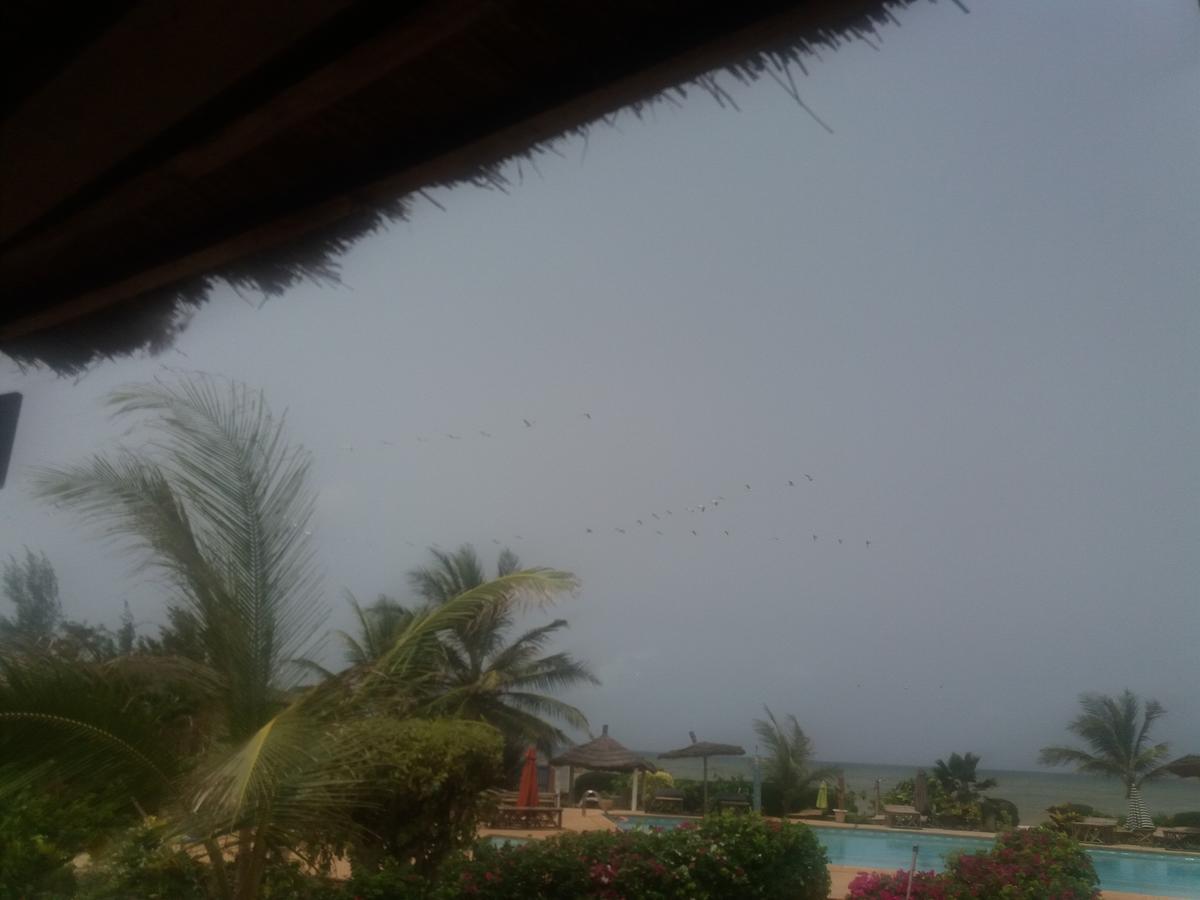 Terre D'Afrique Hotel Popenguine Esterno foto